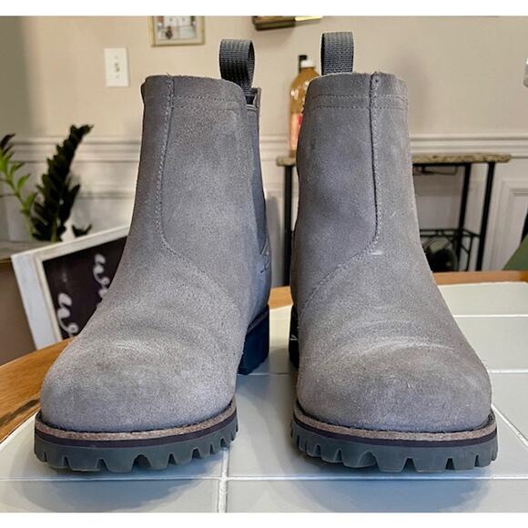 Chaco Chelsea Morel Brown Suede Waterproof Boot - Women's size 8 - Picture 2 of 5